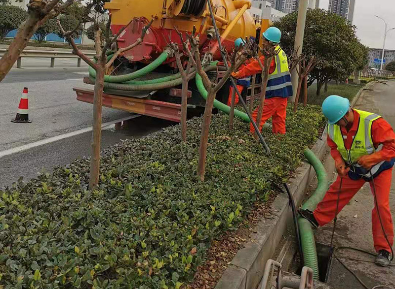 中卫市政管道清淤